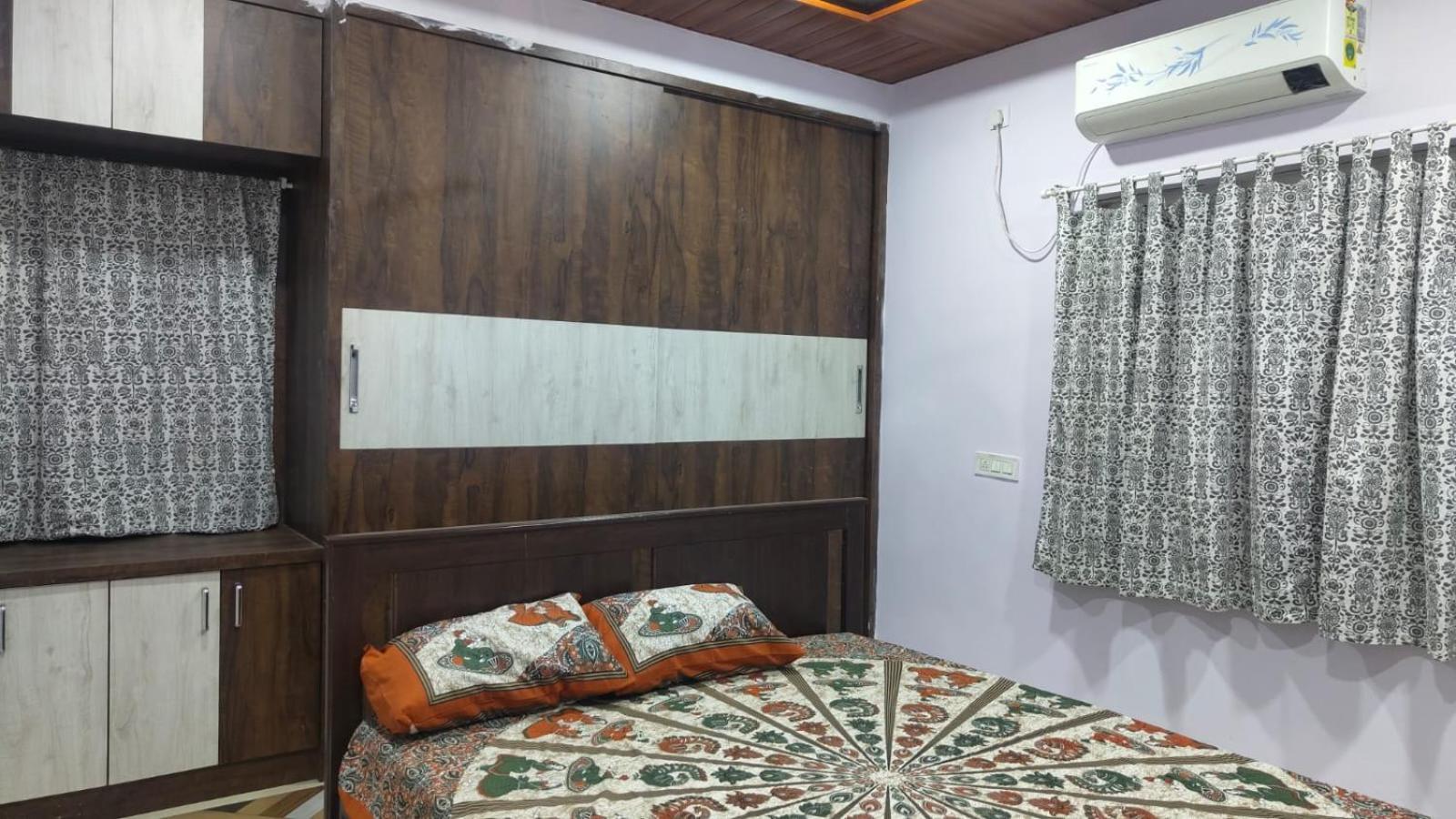 Sri Gowri Residency Villa Hyderabad Bagian luar foto